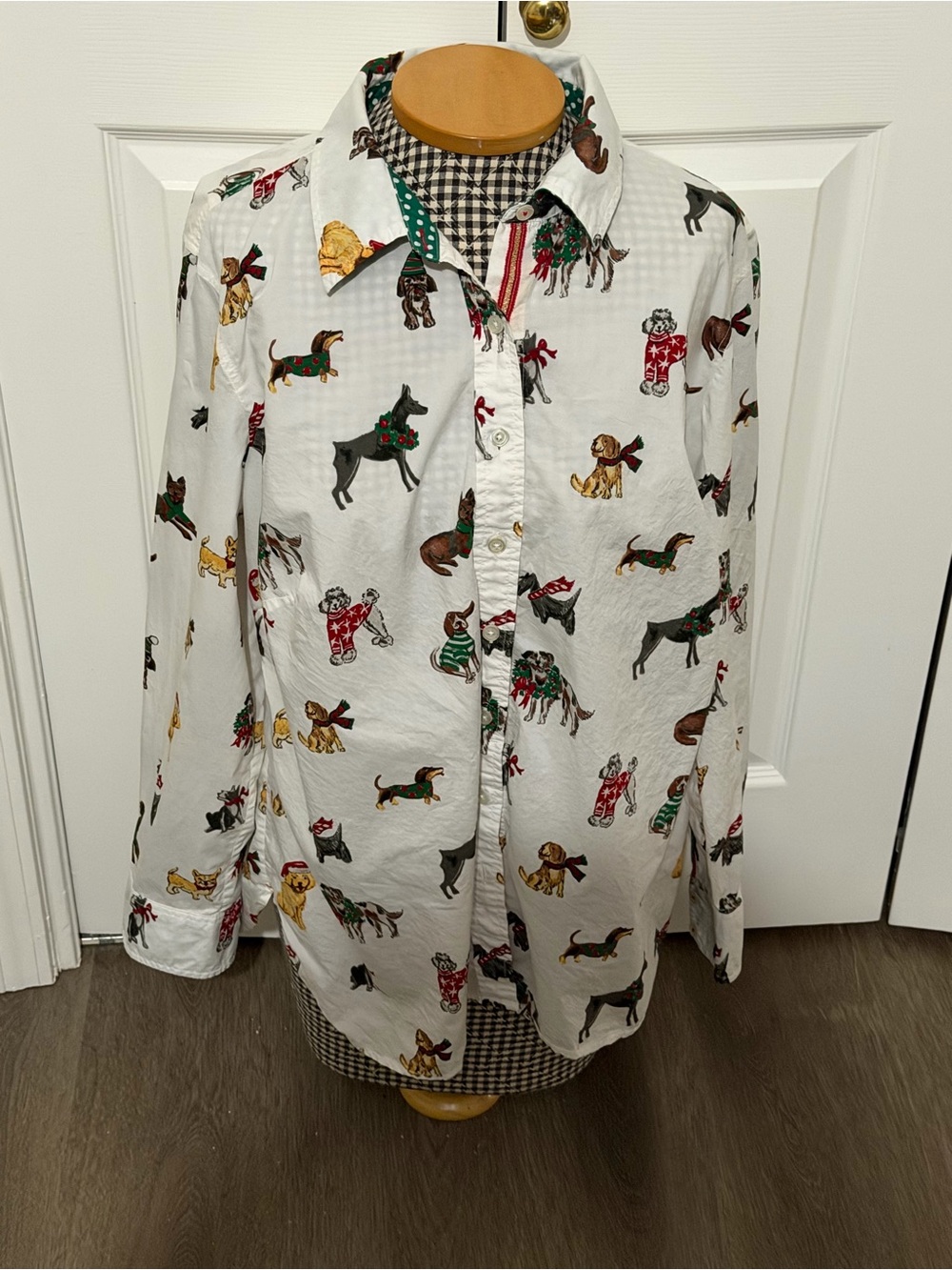 Talbot’s White Holiday Dog Print Button-Up Shirt 1x